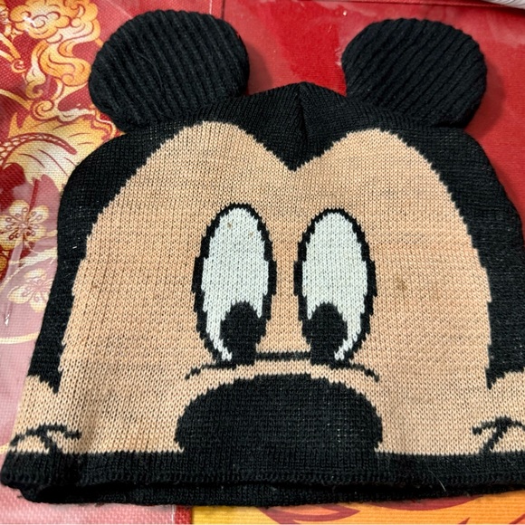 Hat - Picture 3 of 5